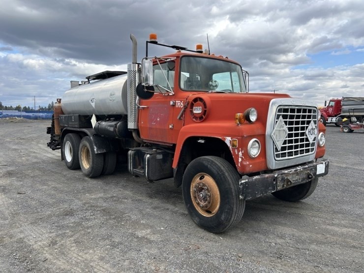 ford-l9000-image-7