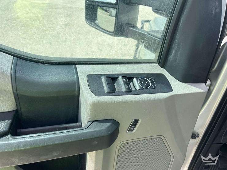 2017-ford-f250-image-11