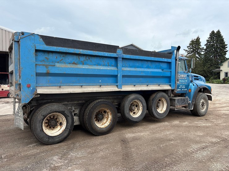 1995-ford-ltl9000-image-5