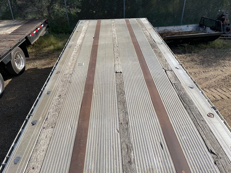 #1324-•-flatbed-semi-trailer-**parts-only**-(no-title)-image-23