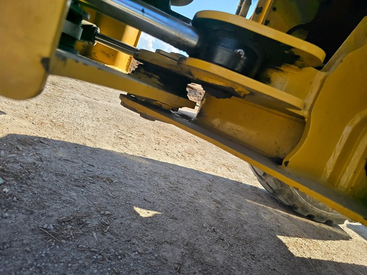 2016-caterpillar-930m-image-30