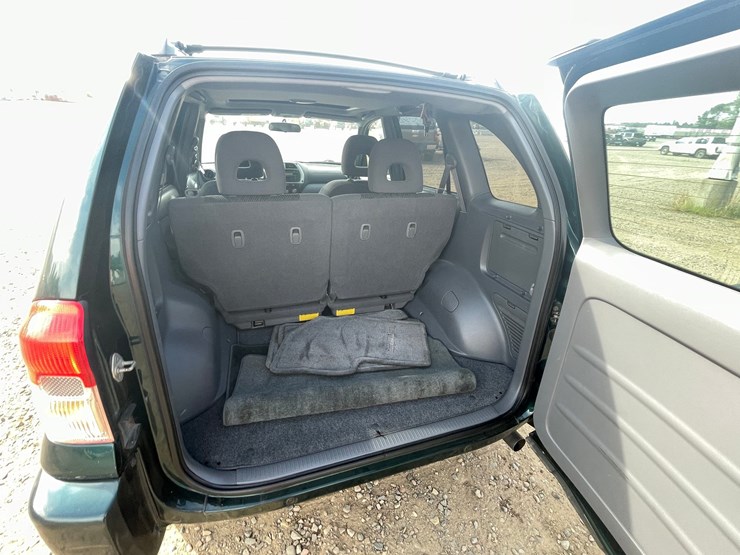 2002-toyota-rav4-image-22