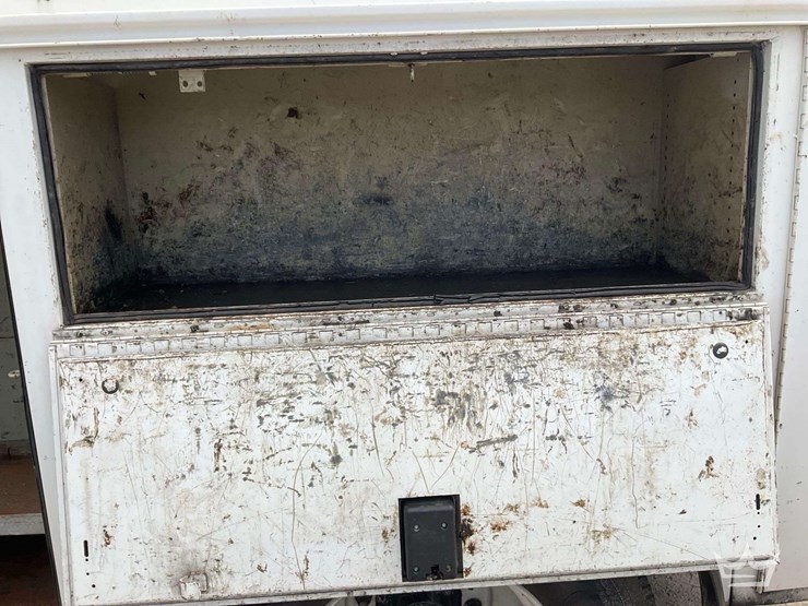2018-international-durastar-4300-image-49