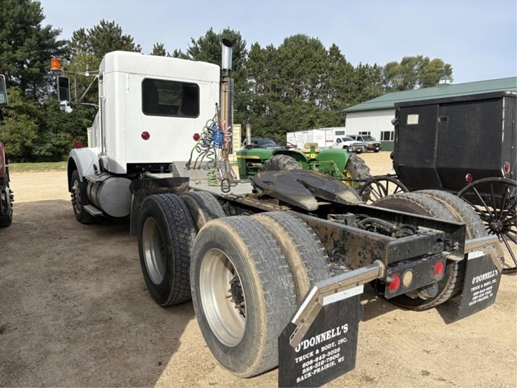 1998-kenworth-t800-image-4