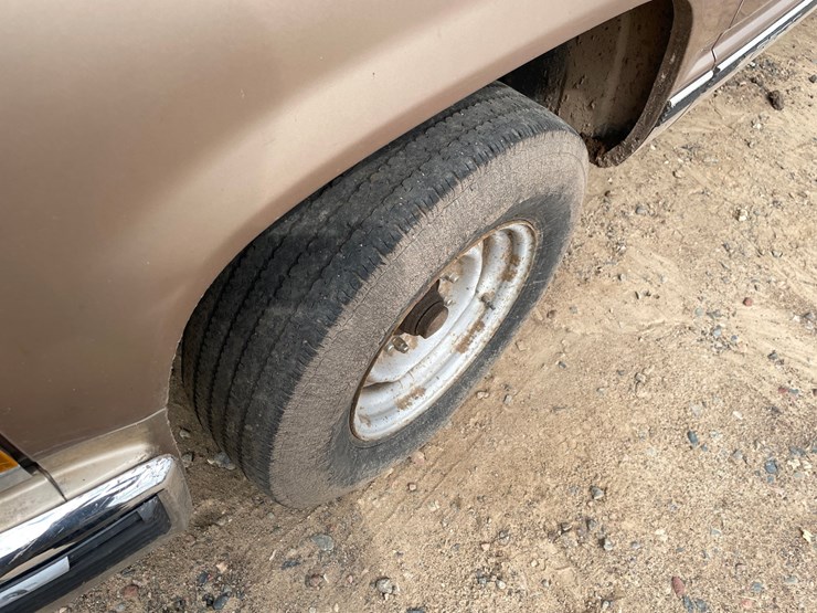 1996-chevrolet-2500-image-9