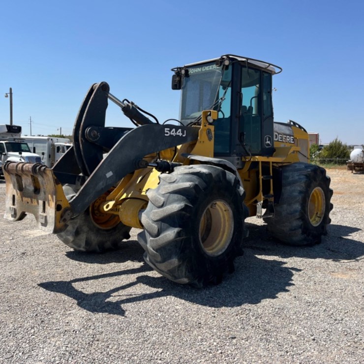 2010 DEERE 544J