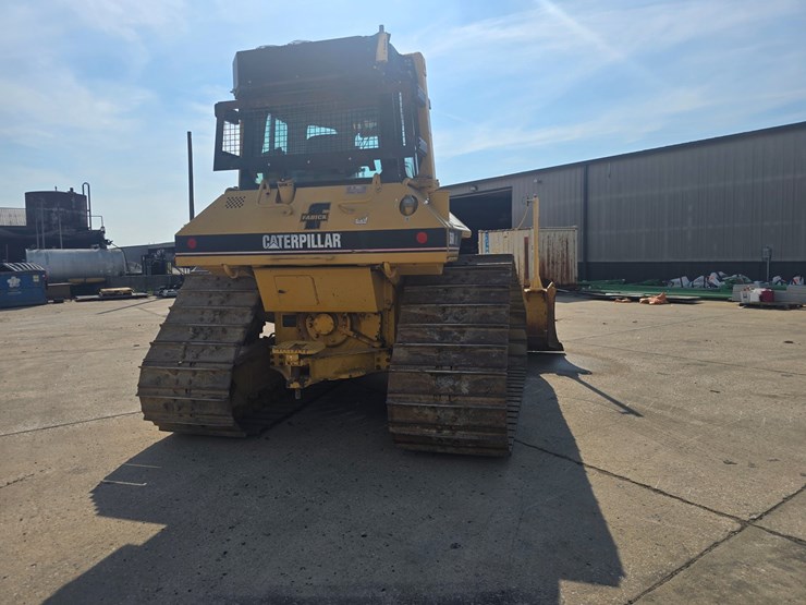 2002-caterpillar-d6m-lgp-image-24