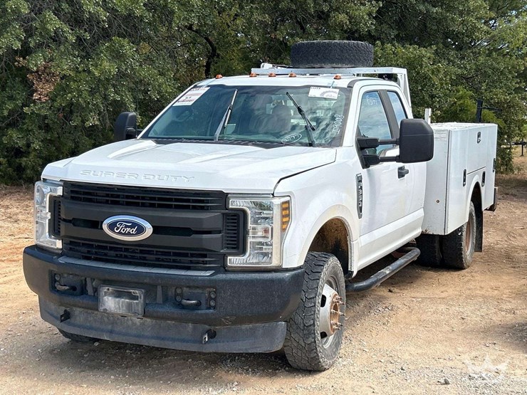 2019-ford-f350-image-1