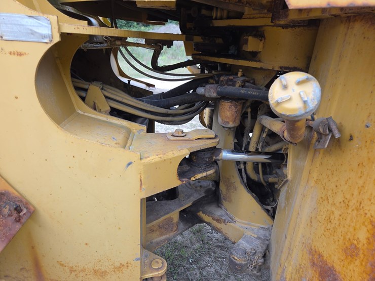 caterpillar-950e-image-25