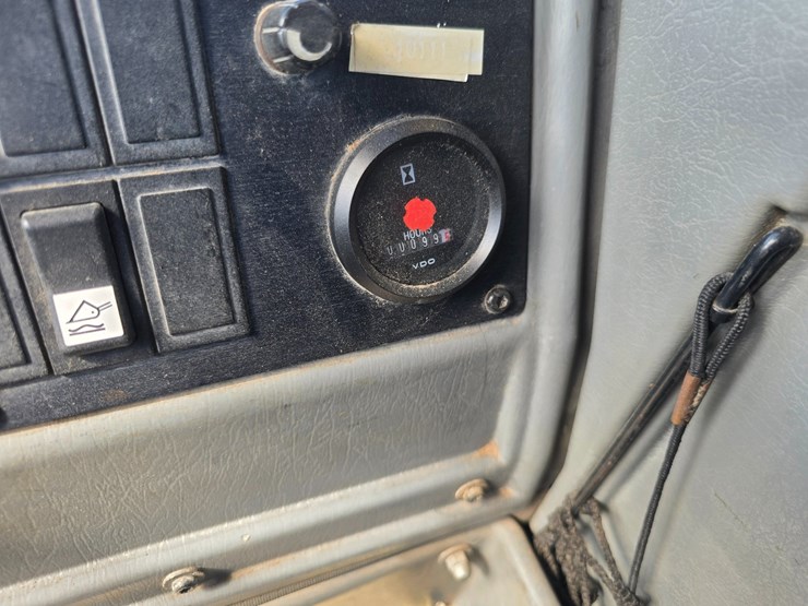 2005-volvo-l90e-image-56