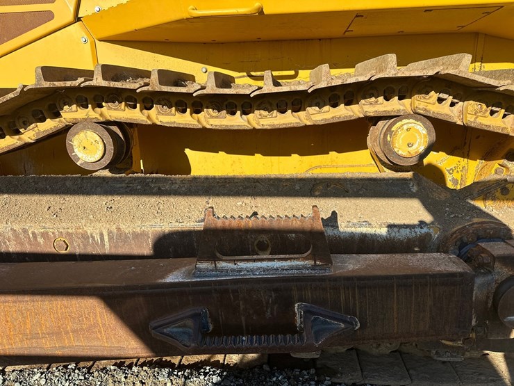 deere-1050k-image-66