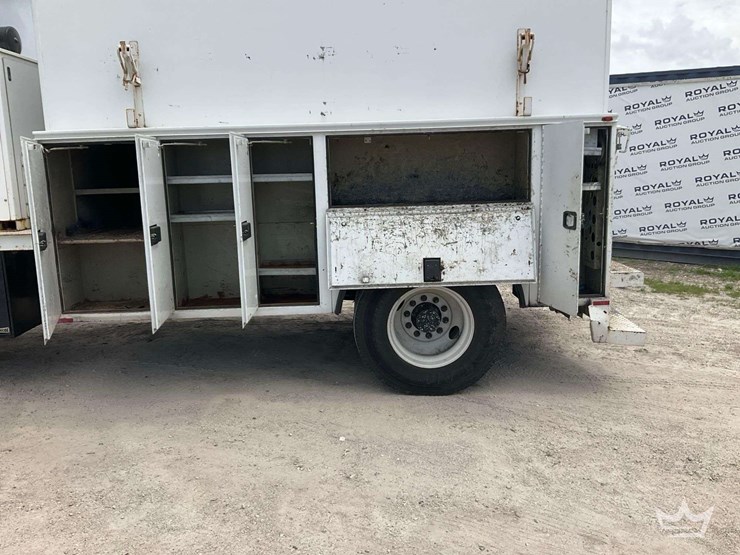 2018-international-durastar-4300-image-51