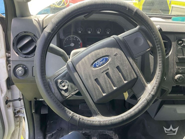 2011-ford-f250-image-14
