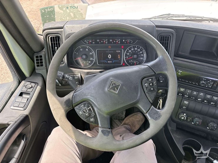 2019-international-lt-image-29