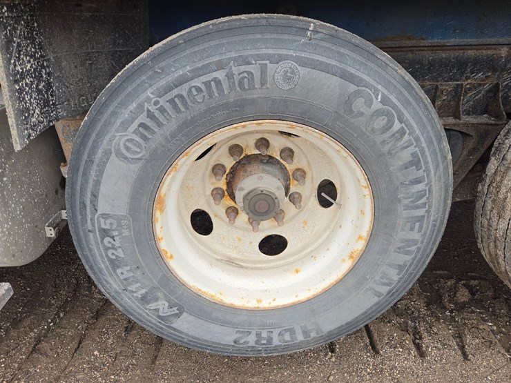 1995-ford-ltl9000-image-88