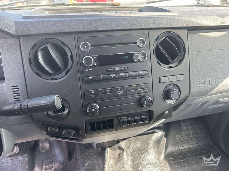 2017-ford-f650-image-8