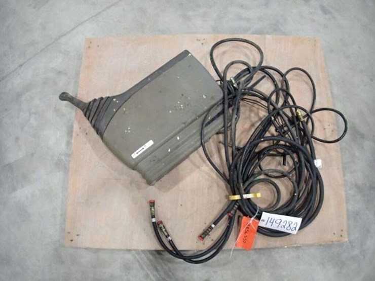 john-deere-120-image-1