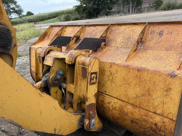 caterpillar-950f-image-34
