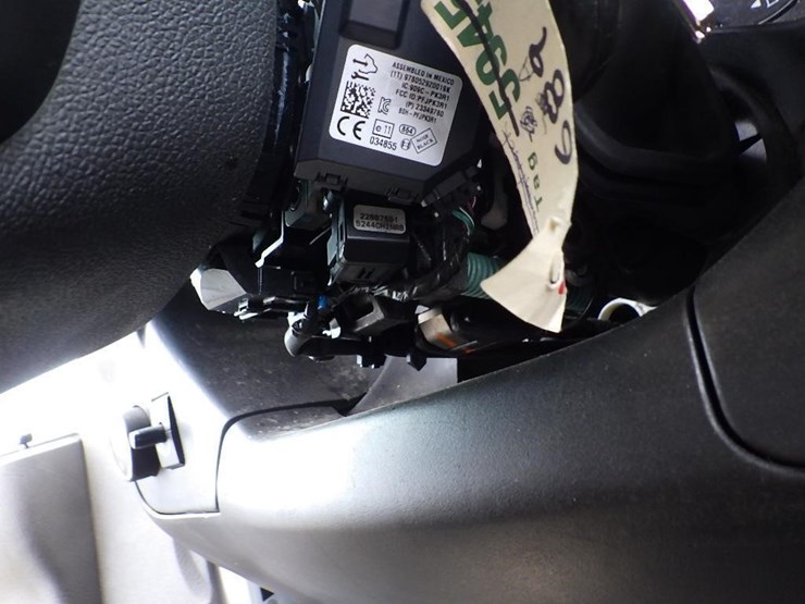 2016-utility-van-image-48