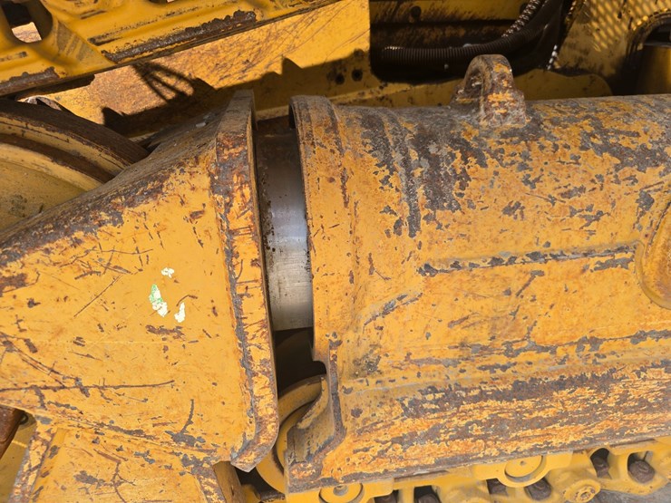2002-caterpillar-d6m-lgp-image-72