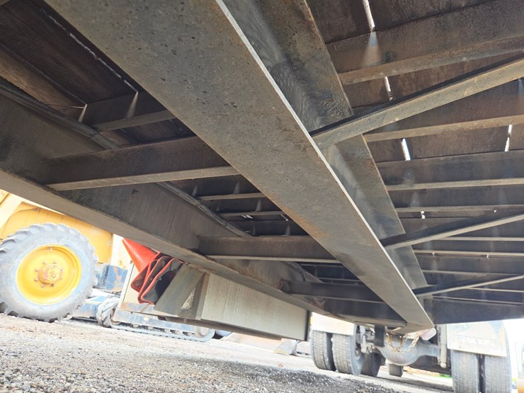 #3269-•-30'-tandem-axle-flatbed-trailer-image-35