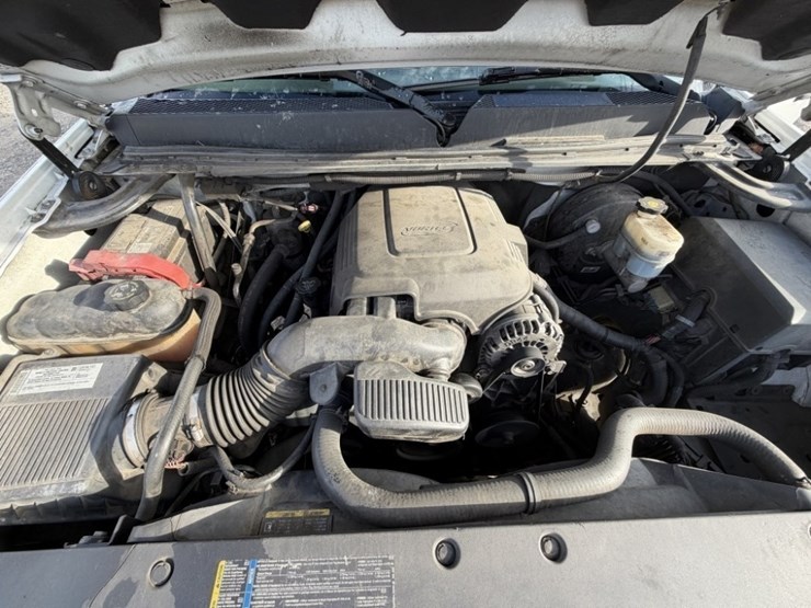 2008-gmc-sierra-1500-sle-4x4-crew-cab-pickup-image-13