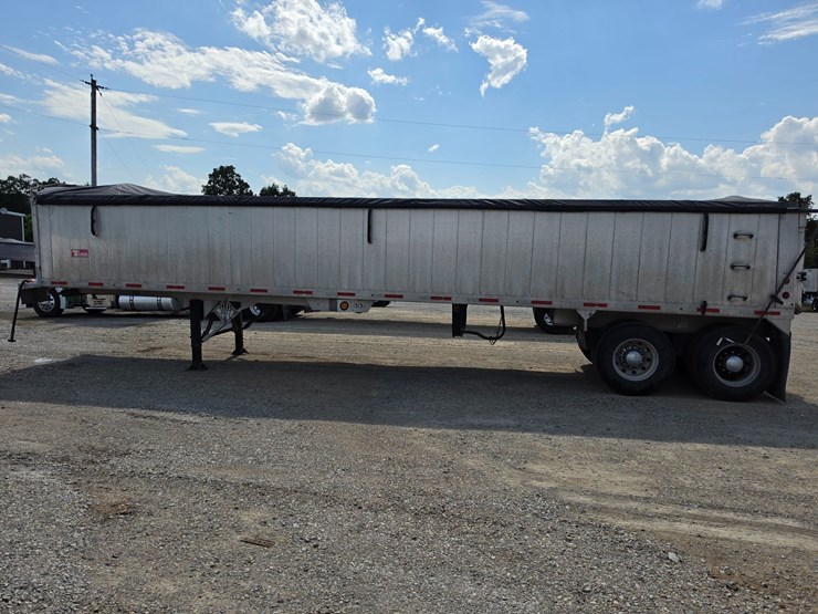 2020-travis-t102-image-9