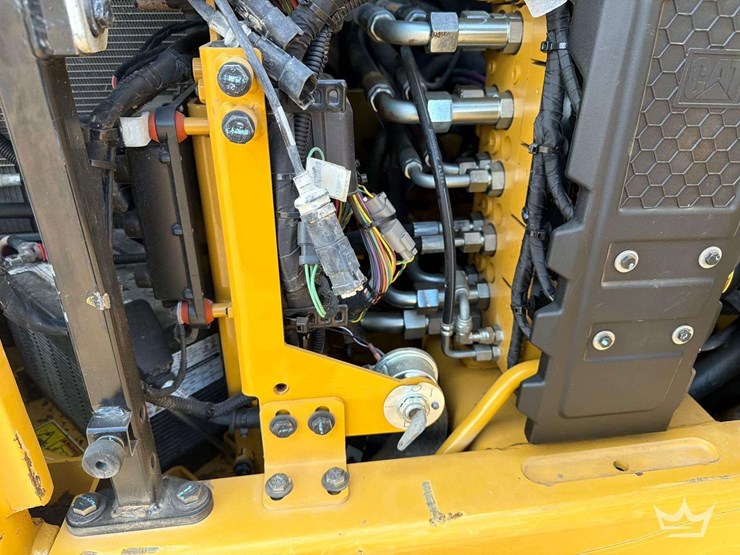 caterpillar-308e-image-23