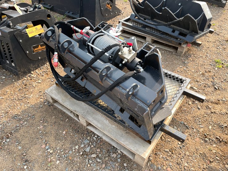 #2012-•-2026-land-honor-hydraulic-winch-attachment-image-1