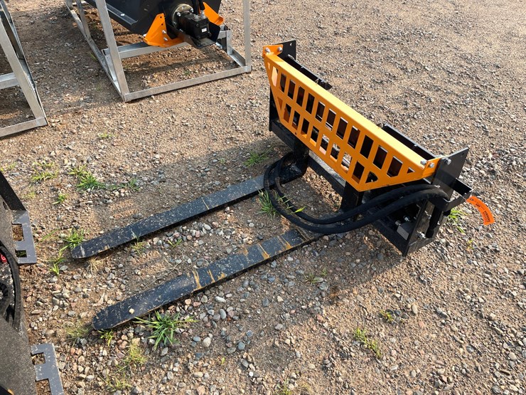 #2008-•-2026-unused-land-honor-heavy-duty-hydraulic-fork-and-frames-image-1