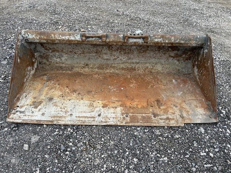 72"-smooth-skid-steer-bucket-image-1