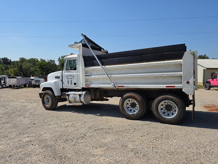 1997-mack-ch600-image-6