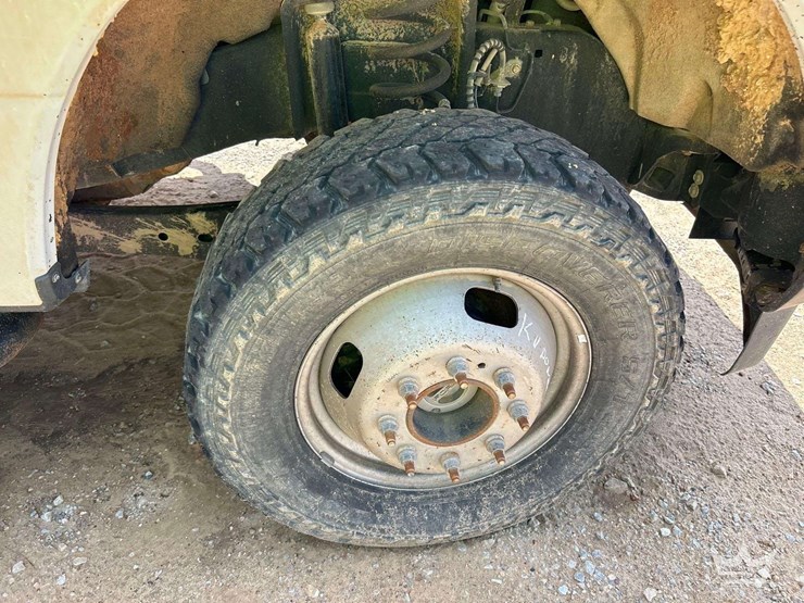 2019-ford-f350-image-36