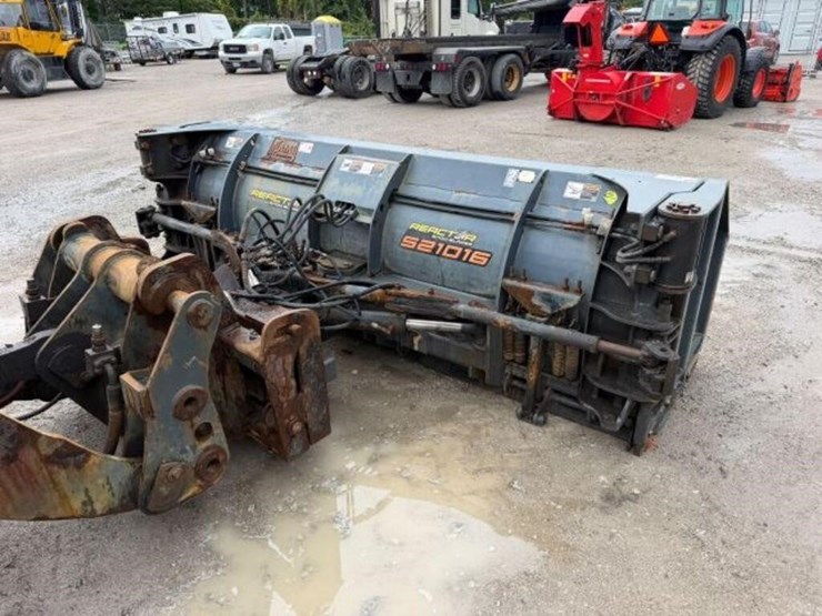2018-komatsu-wa200pz-6-image-18