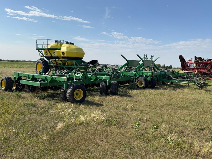 john-deere-1890-image-3