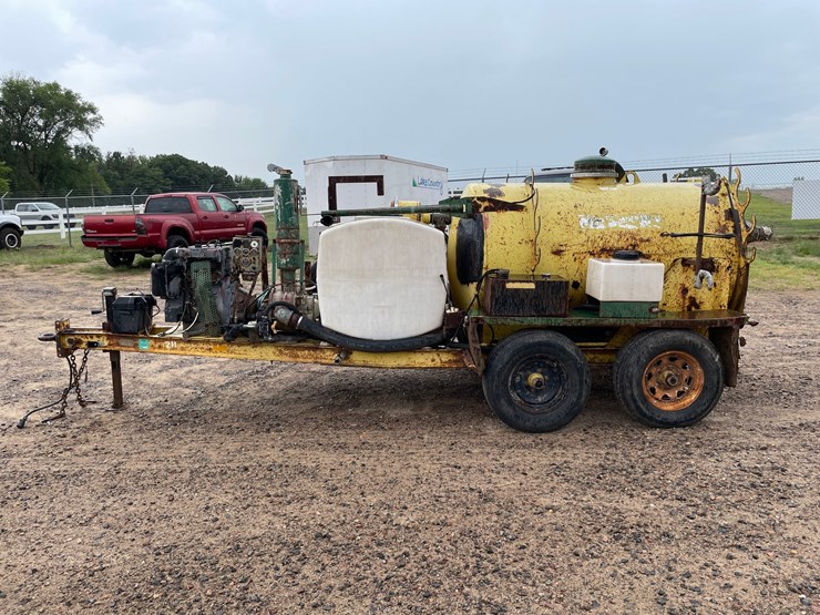 #1306-•-2000-ringomatic-vac-trailer-(has-mn-title)-image-2