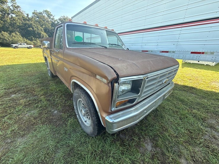 1985-ford-f350-image-1