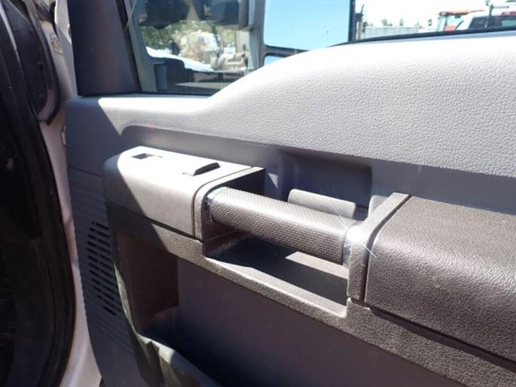 ford-f550-image-51