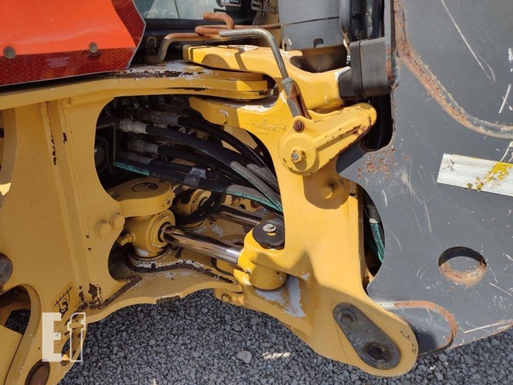 2010-deere-310sj-image-46