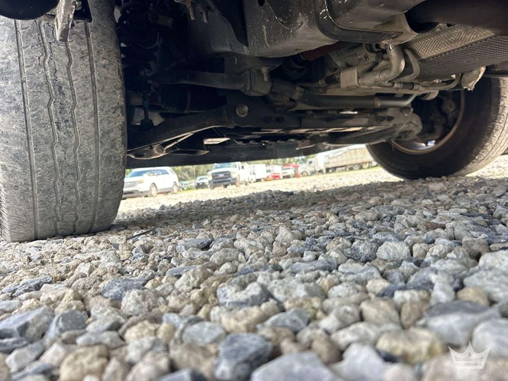 2018-ford-f150-image-25