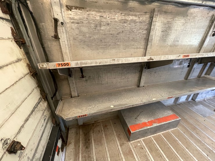 #1467-•-2000-freightliner-box-truck-(has-mn-title)-image-32