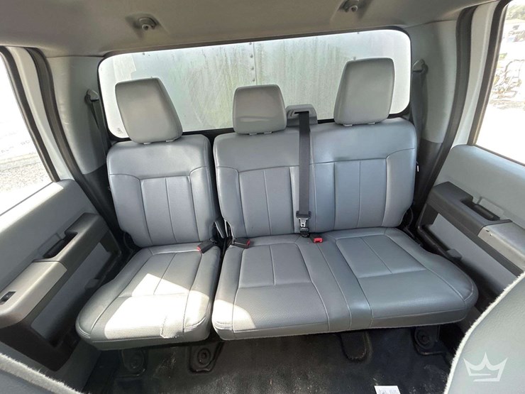 2017-ford-f650-image-12
