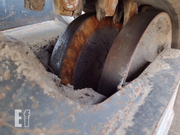 2020-bobcat-t770-image-27