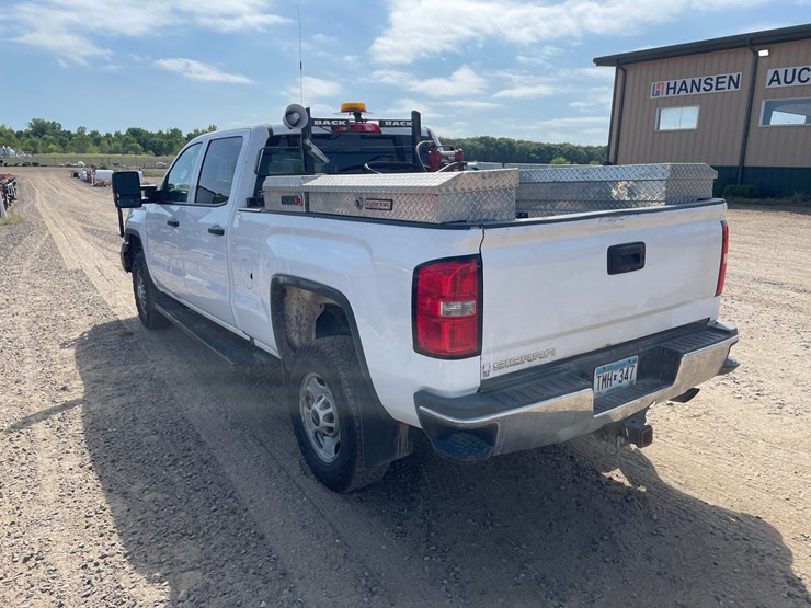 #1472-•-2019-gmc-sierra-pickup-truck-(has-mn-title)-image-3