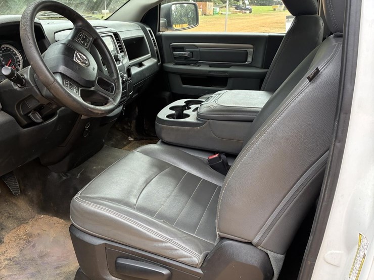 2017-dodge-ram-1500-image-5