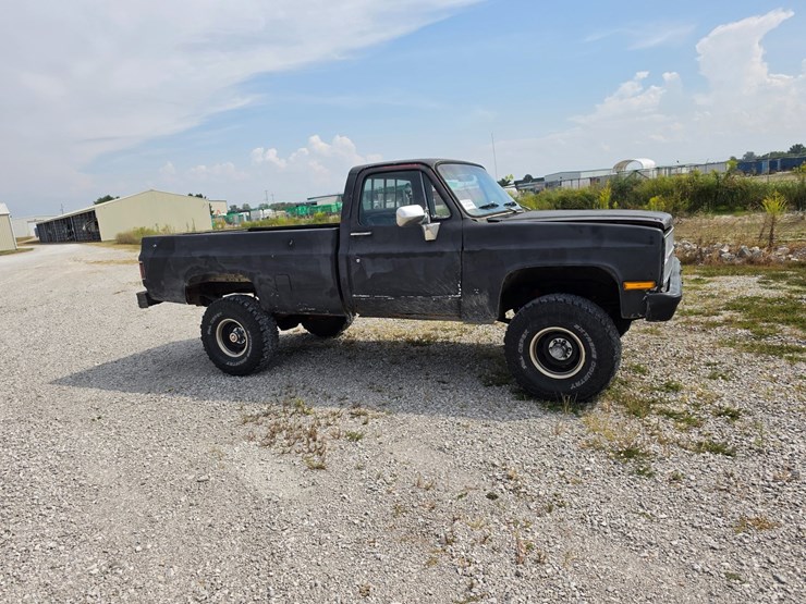 1981-chevrolet-k20-image-14