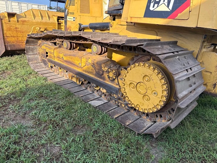 caterpillar-d6k-image-8