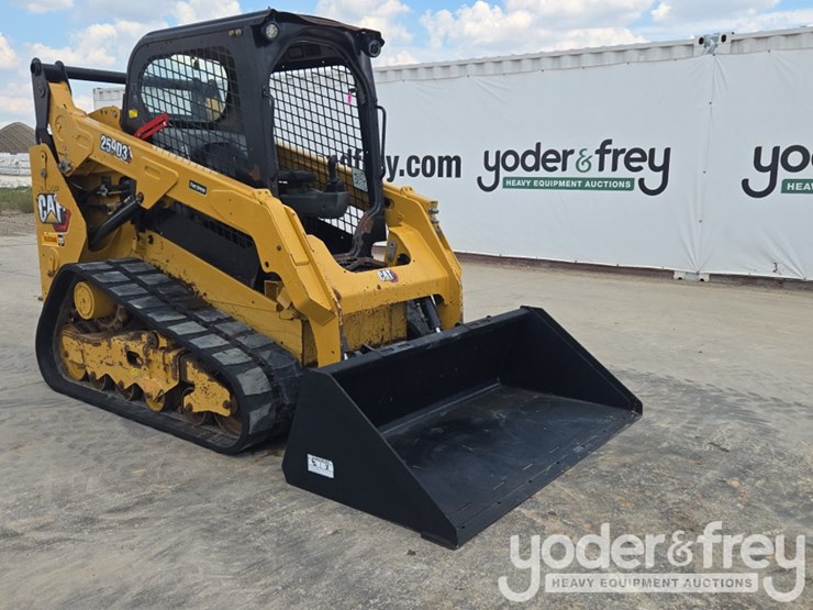 2023-caterpillar-259d3-image-17