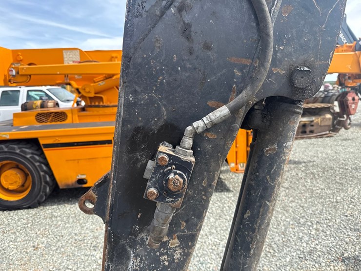 deere-35g-image-11