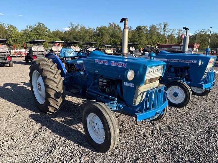 ford-3000-image-3